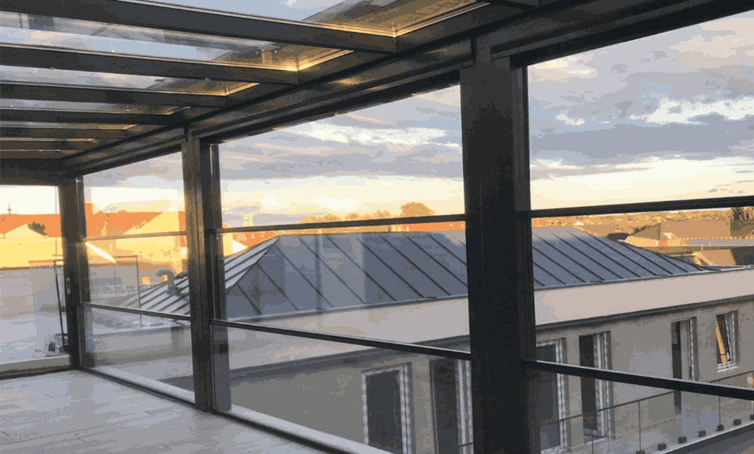 Guillotine Glass System