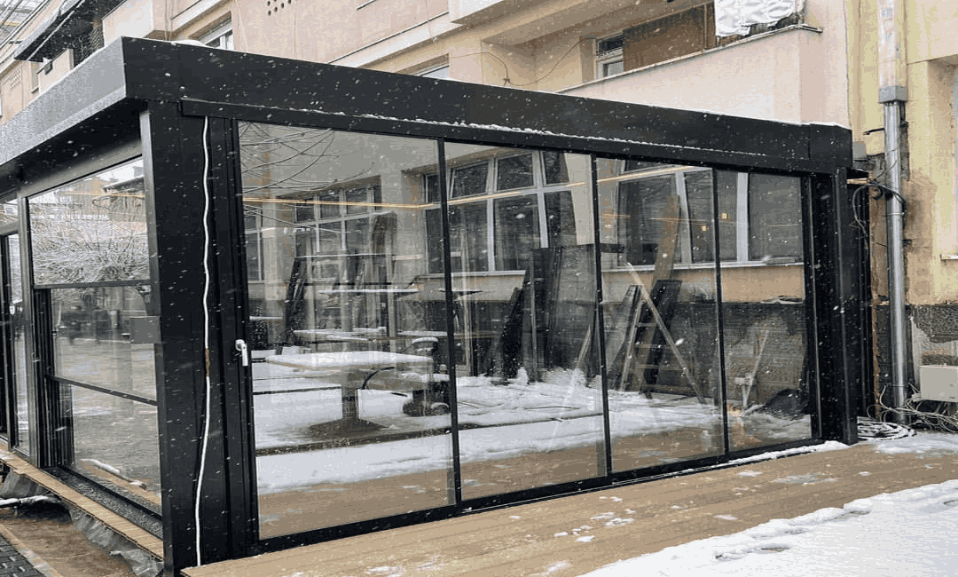 Guillotine Glass