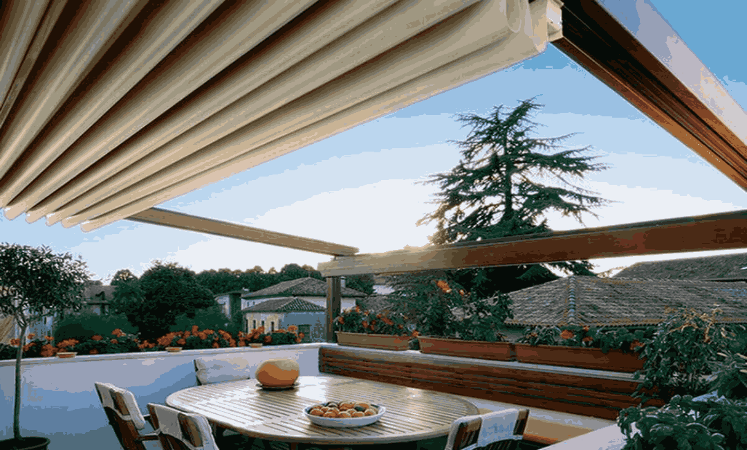 Retractable Roof