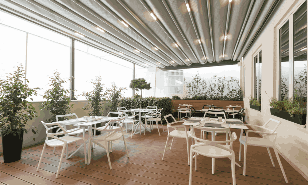 سقف قابل للسحب