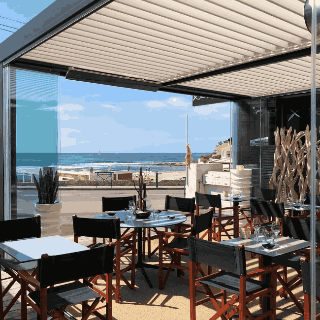 Cafe Pergola Kapatma Yağmur ve Rüzgara Dayanıklı Mıdır?