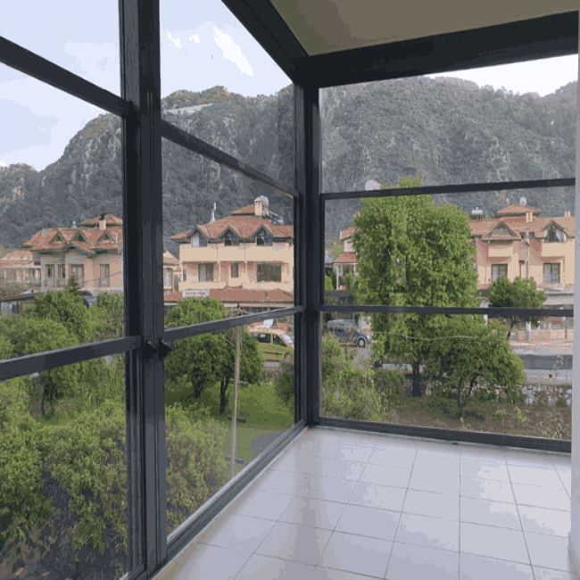 Giyotin Cam Balkon Ruhsata Tabi mi?