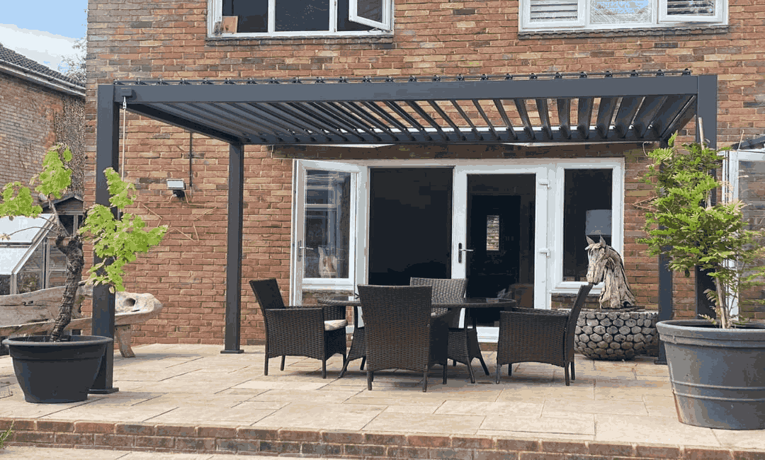 Sabit Tavanlı Biyoklimatik Pergola Modelleri