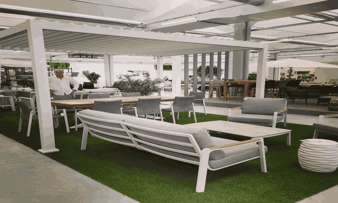 Bioclimatic Rolling Roof